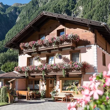 Lackner Daire Heiligenblut